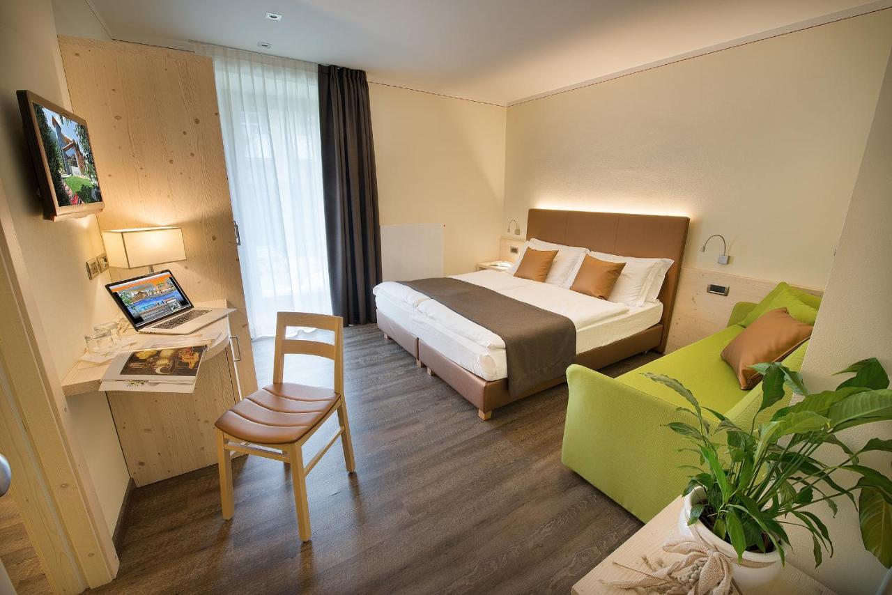 Sporthotel Rosatti Dimaro Esterno foto