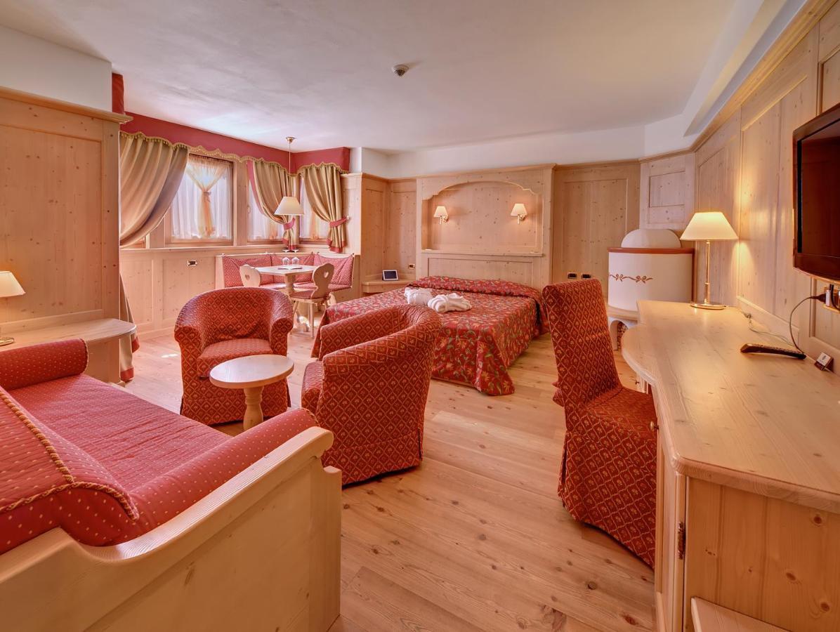 Sporthotel Rosatti Dimaro Esterno foto