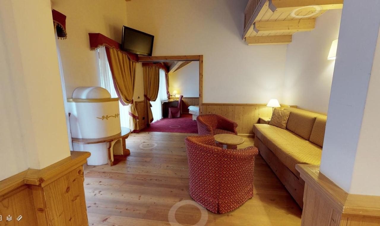 Sporthotel Rosatti Dimaro Esterno foto