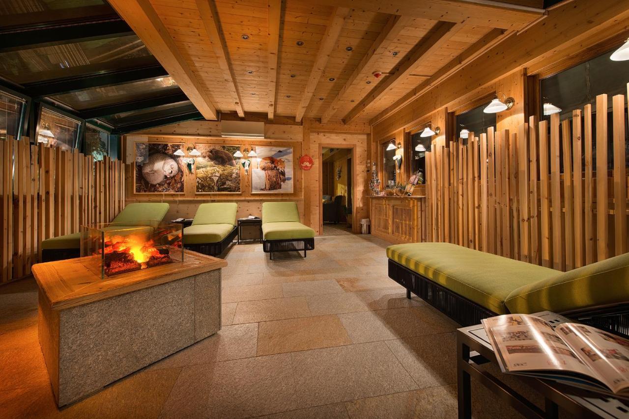 Sporthotel Rosatti Dimaro Esterno foto
