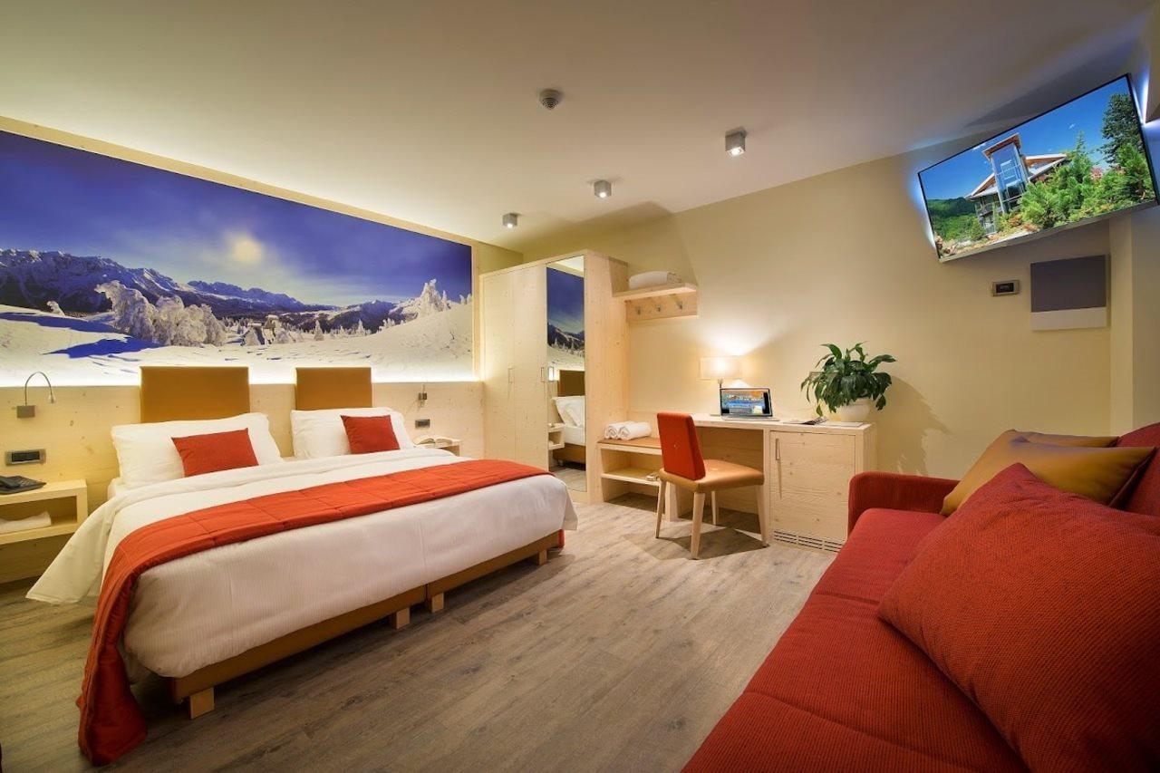 Sporthotel Rosatti Dimaro Esterno foto